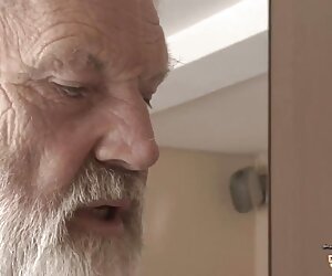 Güzel azeri amatör porno kadın ayak parmakları ayak iş
