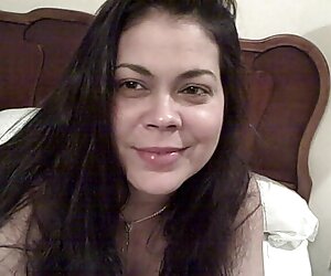 Anne vücut ve seks Sahne amator ev pornosu